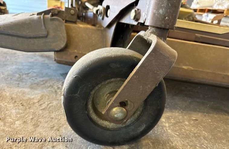 image for item NN9677 Grasshopper 620 ZTR lawn mower