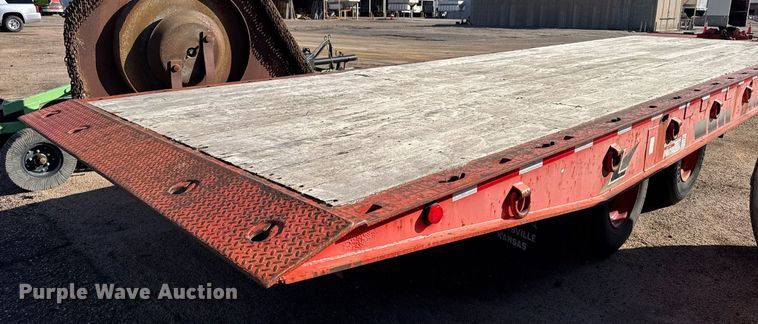 image for item NN9680 1994 Landoll tilt deck equipment trailer