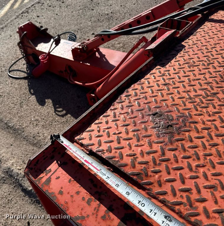 image for item NN9680 1994 Landoll tilt deck equipment trailer