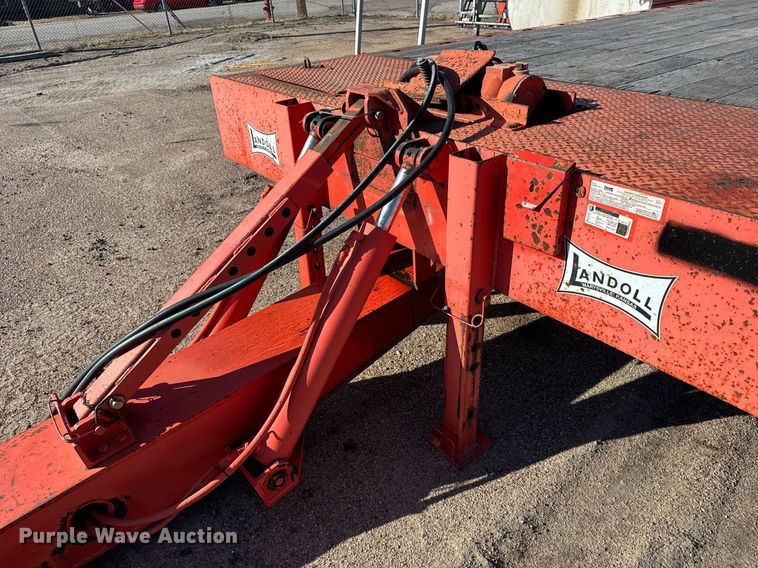 image for item NN9680 1994 Landoll tilt deck equipment trailer