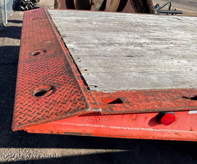 image for item NN9680 1994 Landoll tilt deck equipment trailer