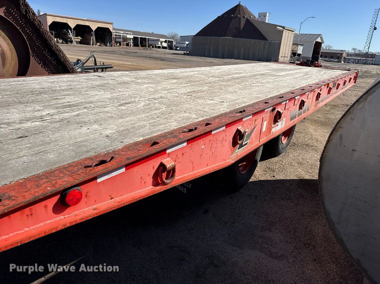 image for item NN9680 1994 Landoll tilt deck equipment trailer