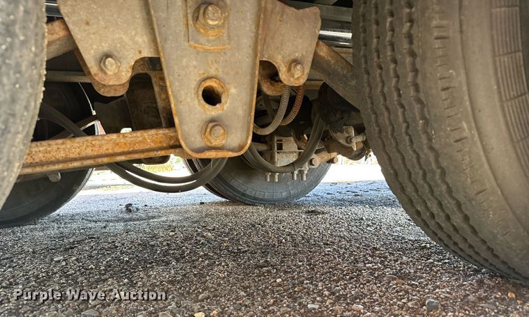 image for item NN9680 1994 Landoll tilt deck equipment trailer