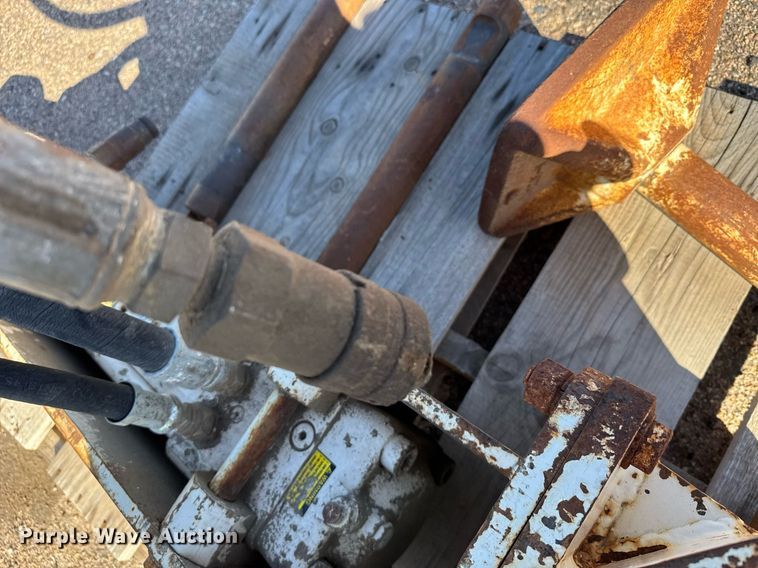 image for item NN9682 Kent KF5 breaker