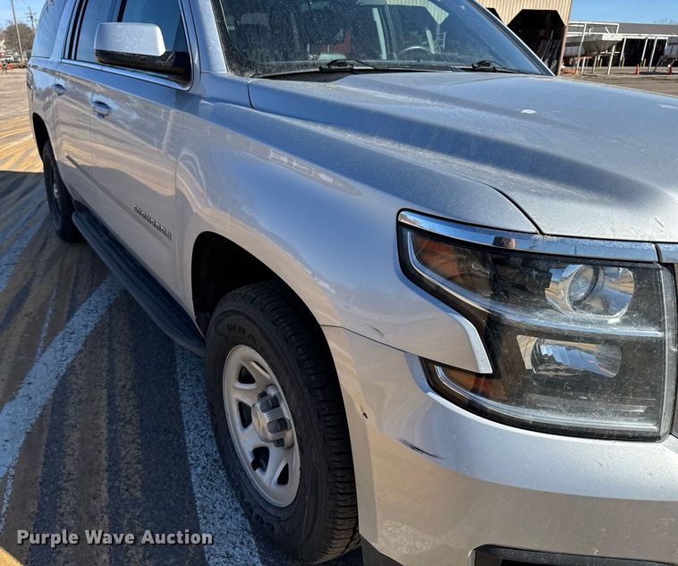 image for item NN9684 2018 Chevrolet Suburban SUV