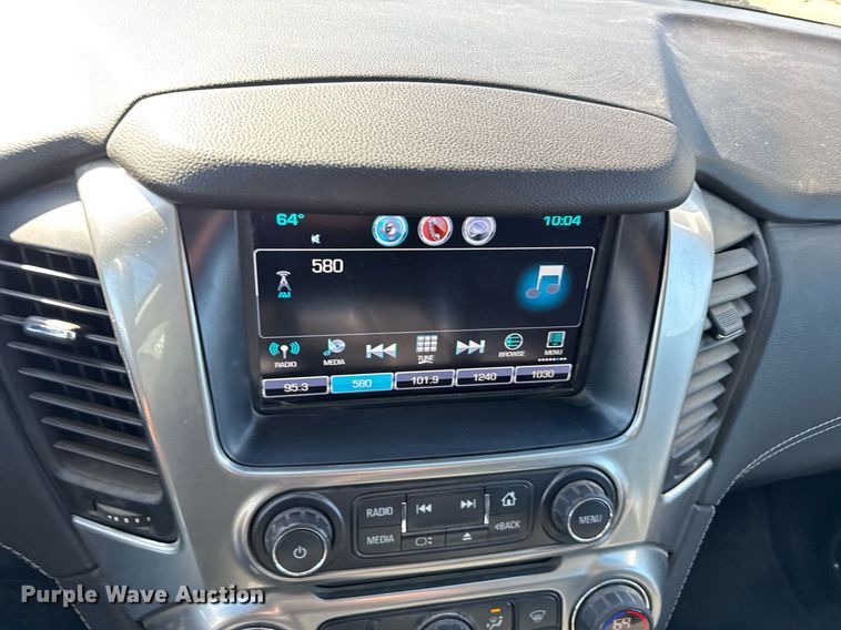 image for item NN9684 2018 Chevrolet Suburban SUV