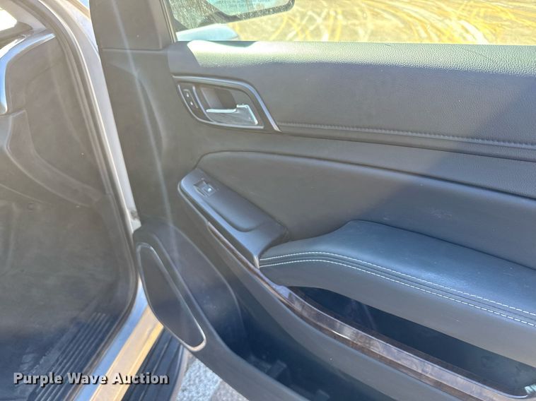 image for item NN9684 2018 Chevrolet Suburban SUV