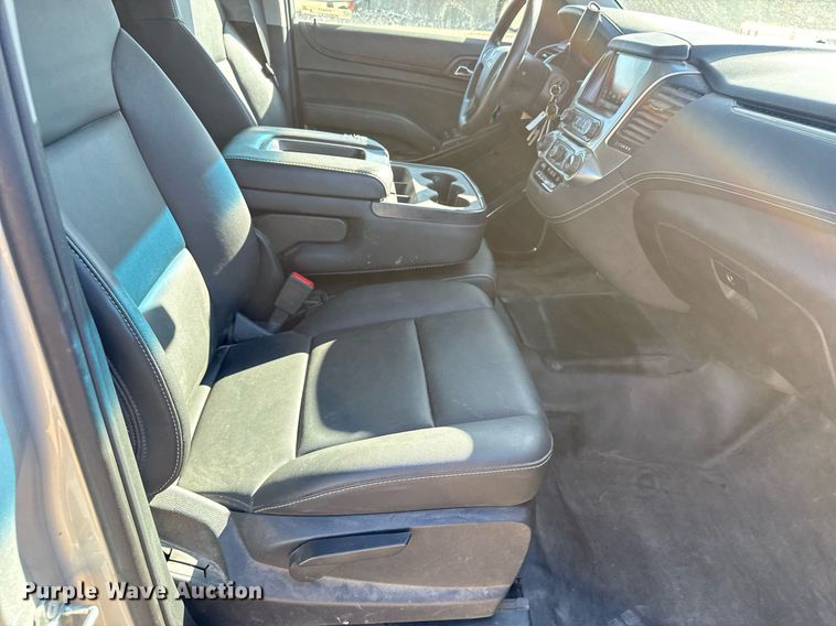 image for item NN9684 2018 Chevrolet Suburban SUV