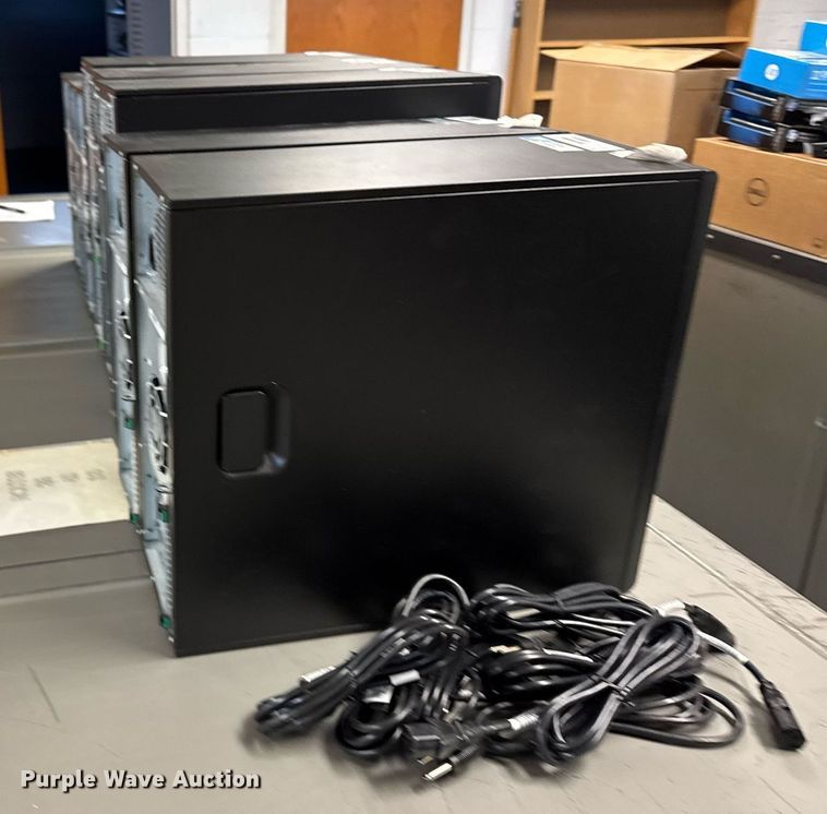 image for item NN9686 (8) HP CPUs