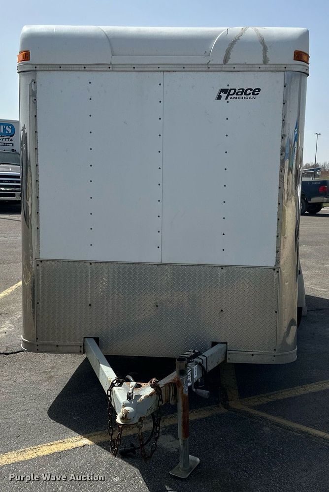 image for item DF8463 2004 Pace American enclosed cargo trailer
