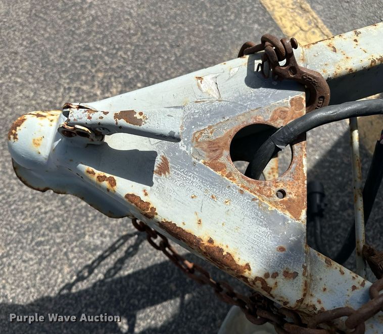 image for item DF8463 2004 Pace American enclosed cargo trailer