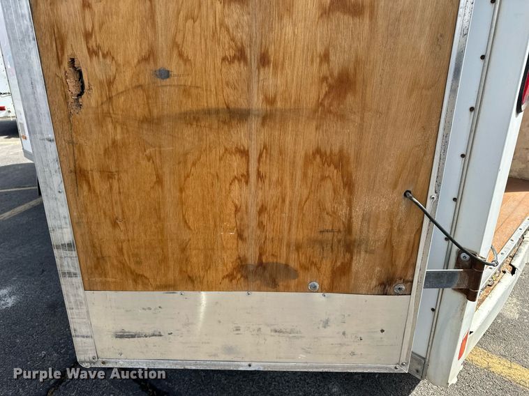 image for item DF8463 2004 Pace American enclosed cargo trailer
