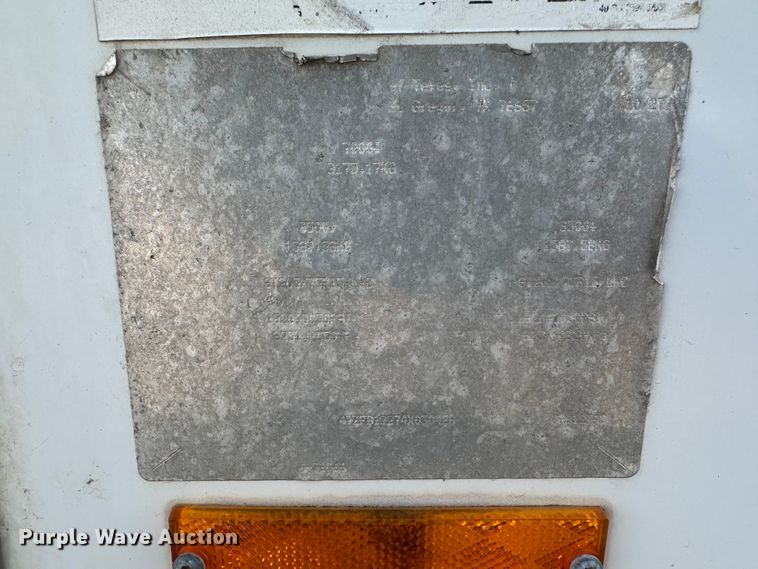 image for item DF8463 2004 Pace American enclosed cargo trailer