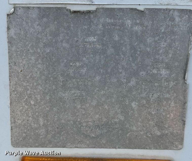 image for item DF8463 2004 Pace American enclosed cargo trailer