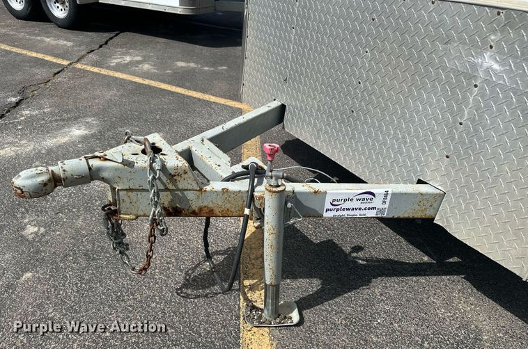 image for item DF8464 2000 Pace American enclosed cargo trailer