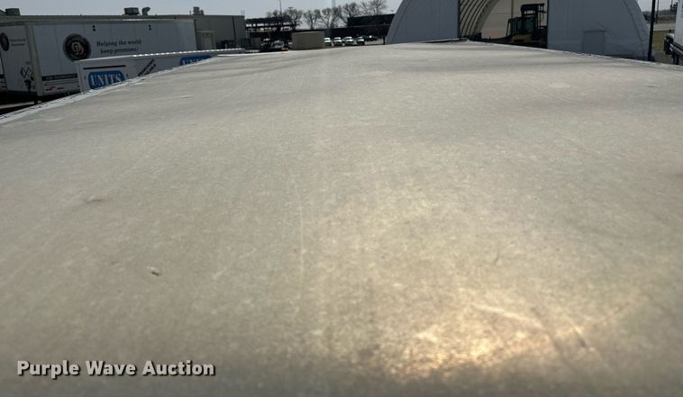 image for item DF8464 2000 Pace American enclosed cargo trailer