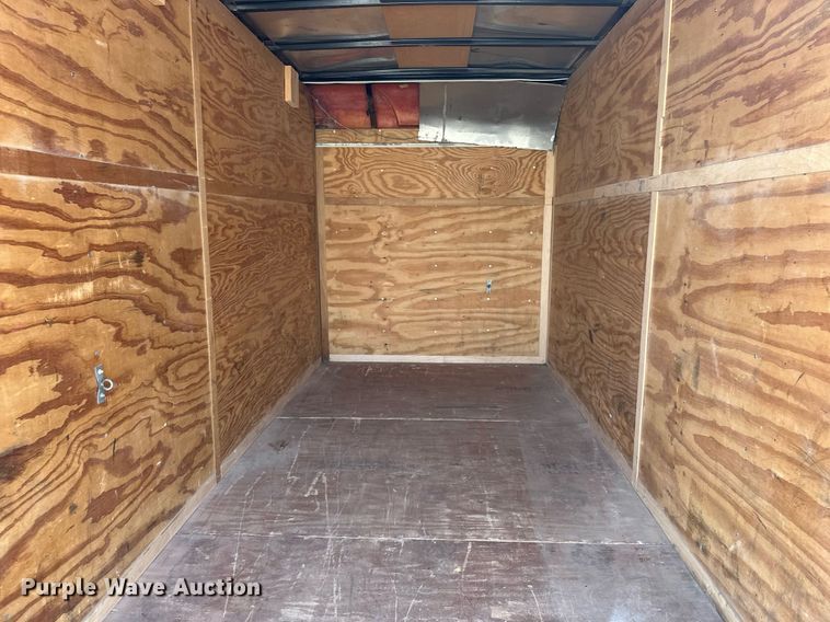 image for item DF8464 2000 Pace American enclosed cargo trailer