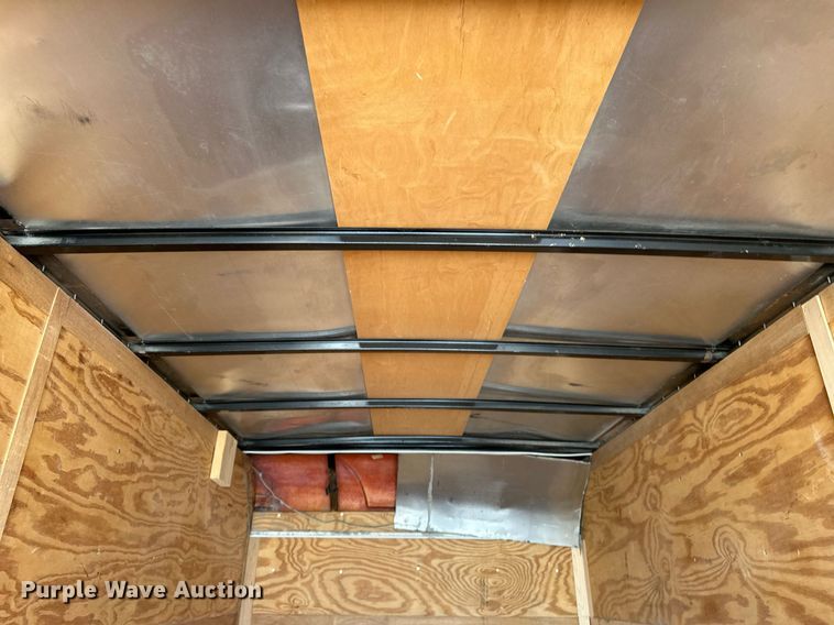 image for item DF8464 2000 Pace American enclosed cargo trailer