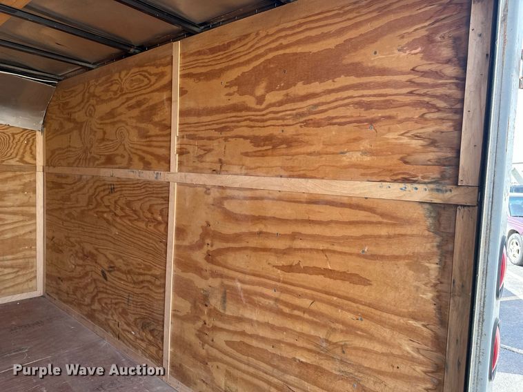 image for item DF8464 2000 Pace American enclosed cargo trailer