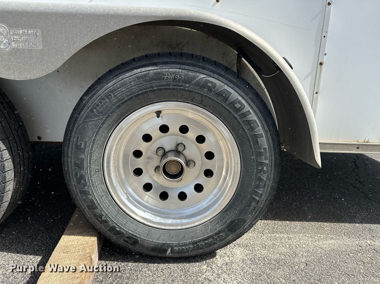 image for item DF8464 2000 Pace American enclosed cargo trailer