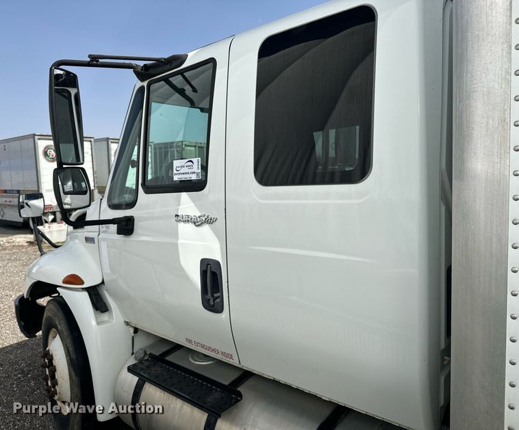 image for item DF8465 2012 International DuraStar 4300 box truck