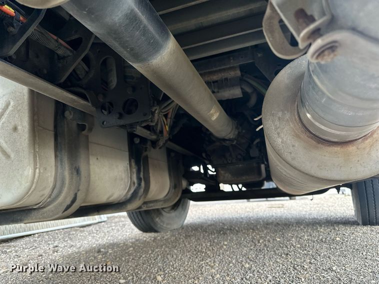 image for item DF8465 2012 International DuraStar 4300 box truck