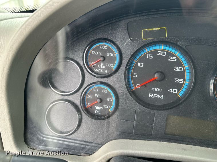 image for item DF8465 2012 International DuraStar 4300 box truck