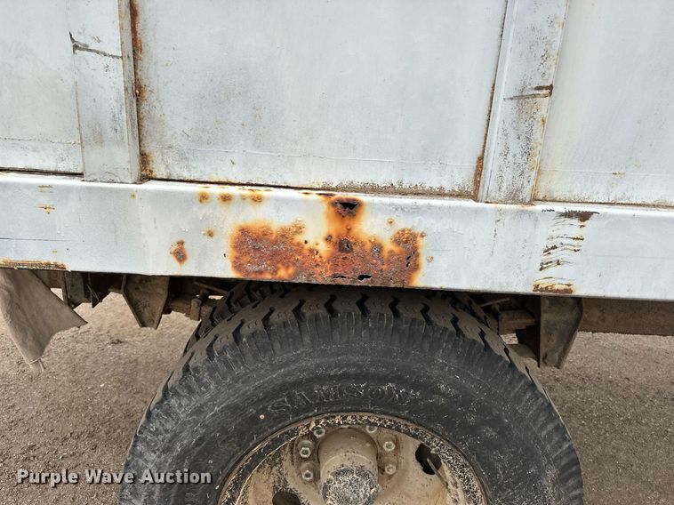 image for item DF8466 1982 GMC 7000 chipper truck