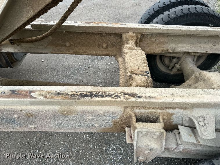 image for item DF8466 1982 GMC 7000 chipper truck