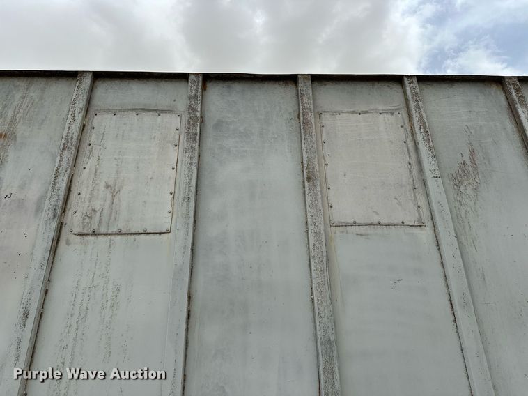 image for item DF8466 1982 GMC 7000 chipper truck