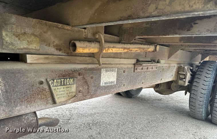 image for item DF8466 1982 GMC 7000 chipper truck