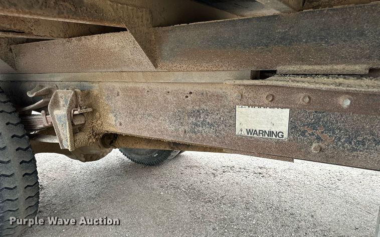 image for item DF8466 1982 GMC 7000 chipper truck