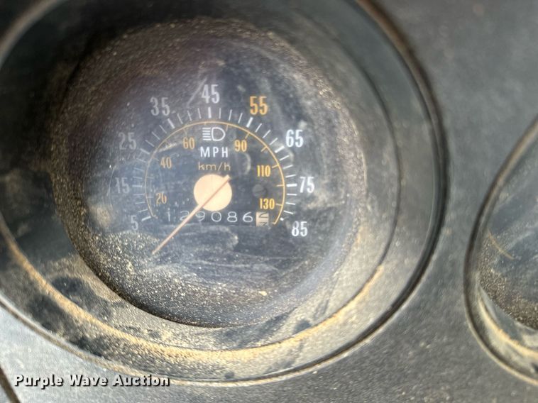 image for item DF8466 1982 GMC 7000 chipper truck