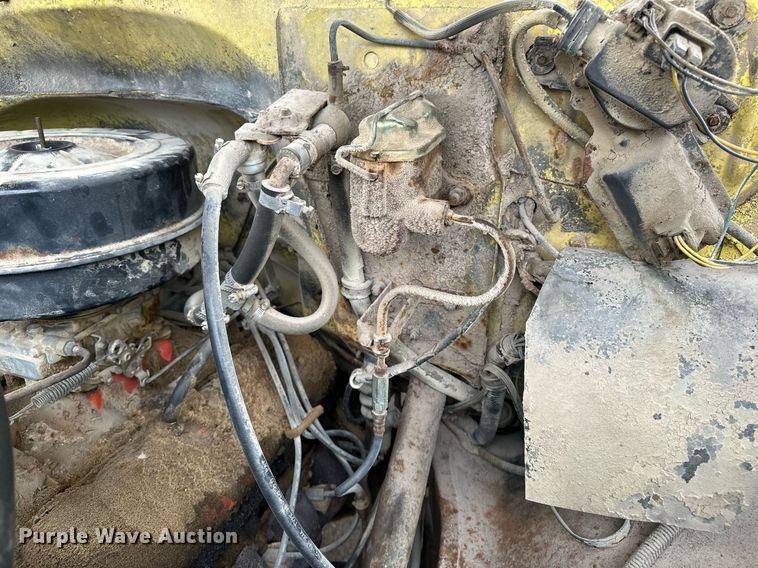 image for item DF8466 1982 GMC 7000 chipper truck