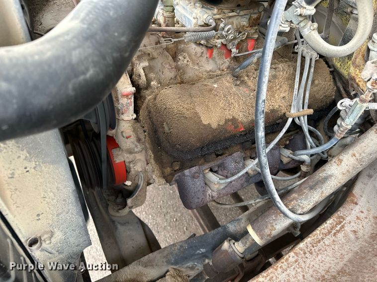 image for item DF8466 1982 GMC 7000 chipper truck