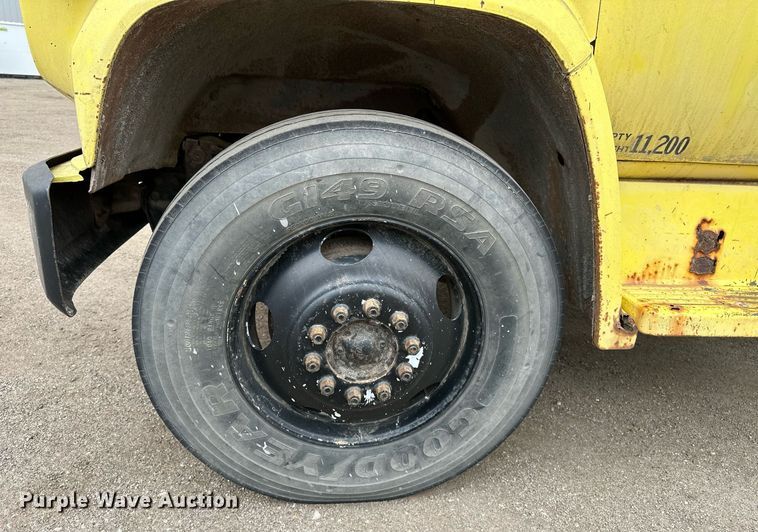 image for item DF8466 1982 GMC 7000 chipper truck