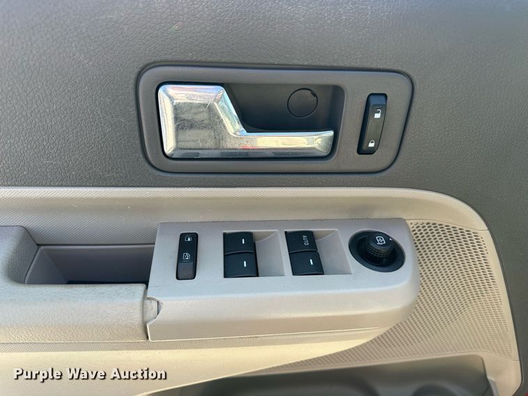 image for item DF8469 2008 Ford Edge SUV