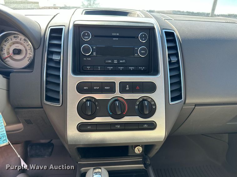 image for item DF8469 2008 Ford Edge SUV