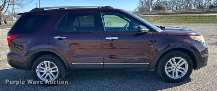 image for item DF8470 2011 Ford Explorer SUV