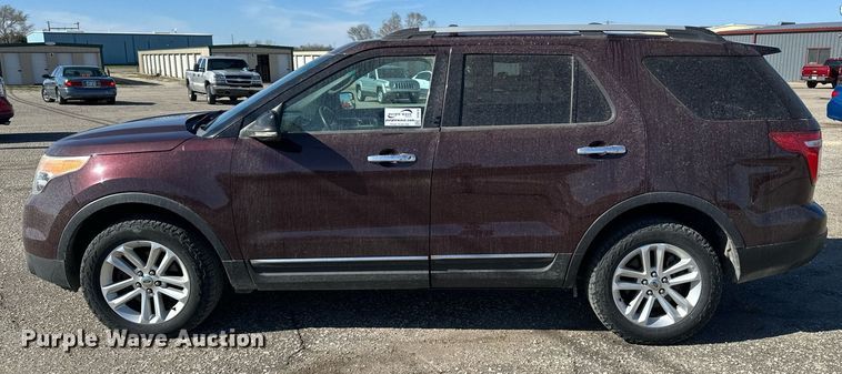image for item DF8470 2011 Ford Explorer SUV
