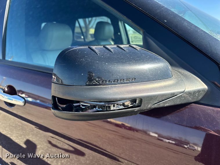 image for item DF8470 2011 Ford Explorer SUV