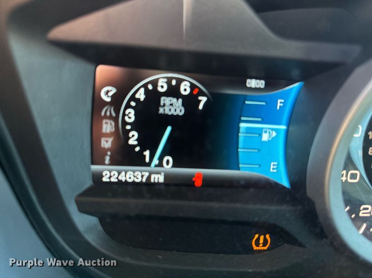 image for item DF8470 2011 Ford Explorer SUV