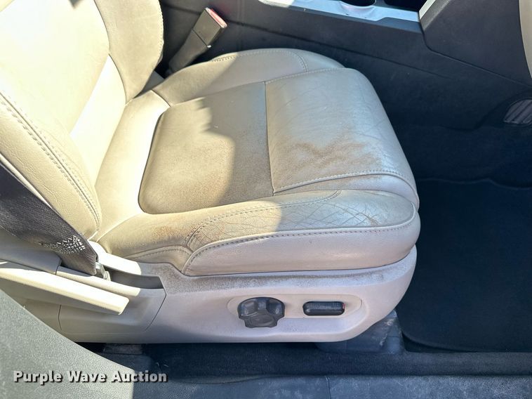 image for item DF8470 2011 Ford Explorer SUV