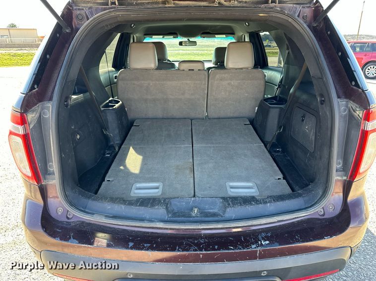 image for item DF8470 2011 Ford Explorer SUV