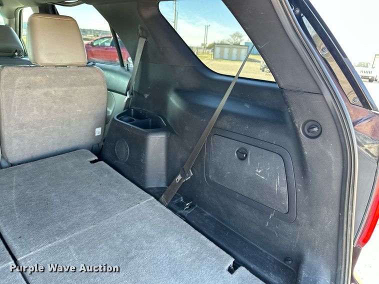 image for item DF8470 2011 Ford Explorer SUV