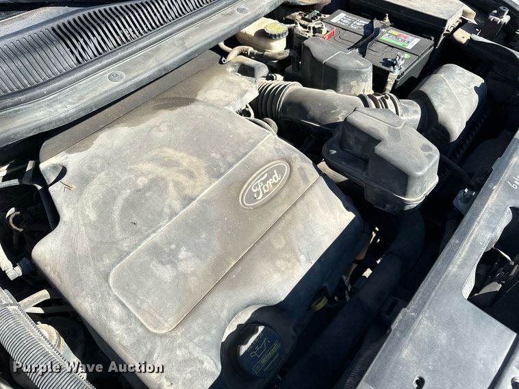 image for item DF8470 2011 Ford Explorer SUV