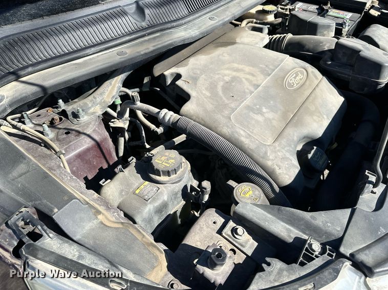 image for item DF8470 2011 Ford Explorer SUV