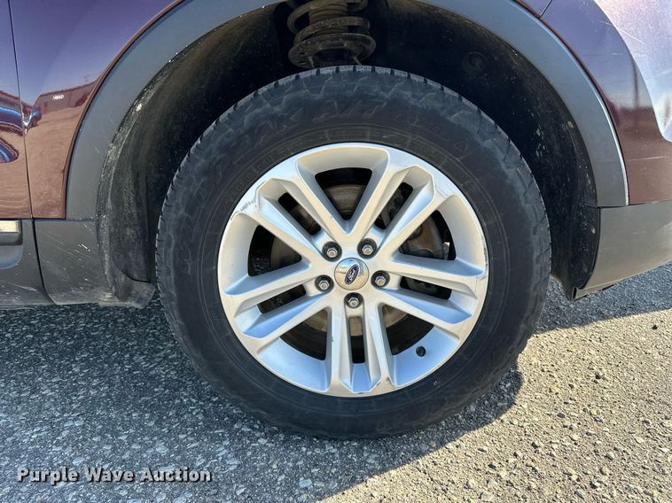 image for item DF8470 2011 Ford Explorer SUV