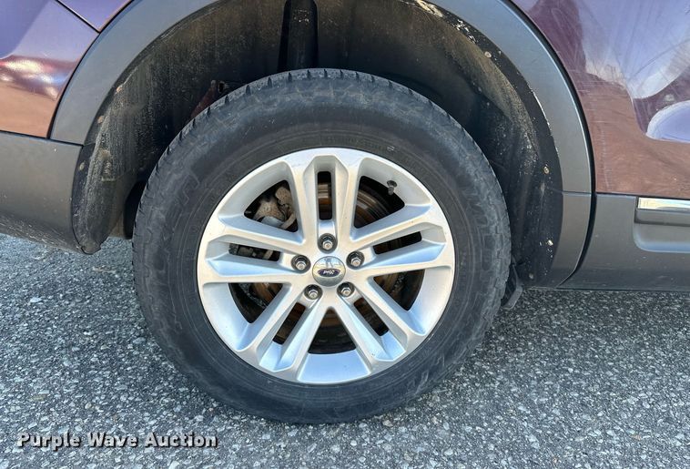 image for item DF8470 2011 Ford Explorer SUV