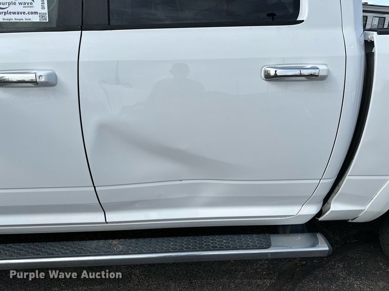 image for item DF8473 2018 Dodge Ram 1500 Crew Cab pickup truck